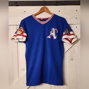 90s Vintage Canadian Baseball Jersey. Size M. Embroidered Patches.